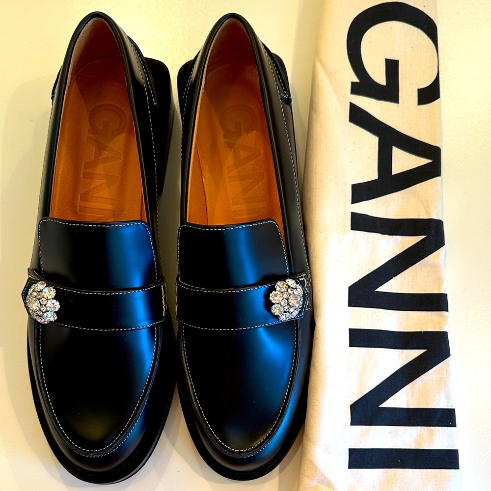 New Ganni Black Leather Loafers with Sparkling Accents. Size 39.